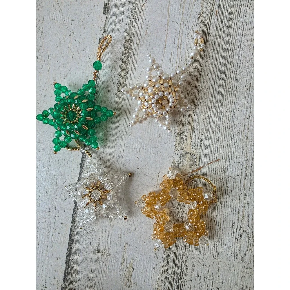 Beaded star ornament green gold pearls Xmas tree